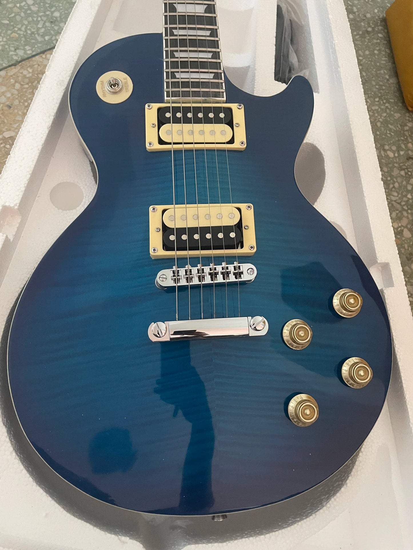 Mahogany Electric Guitar